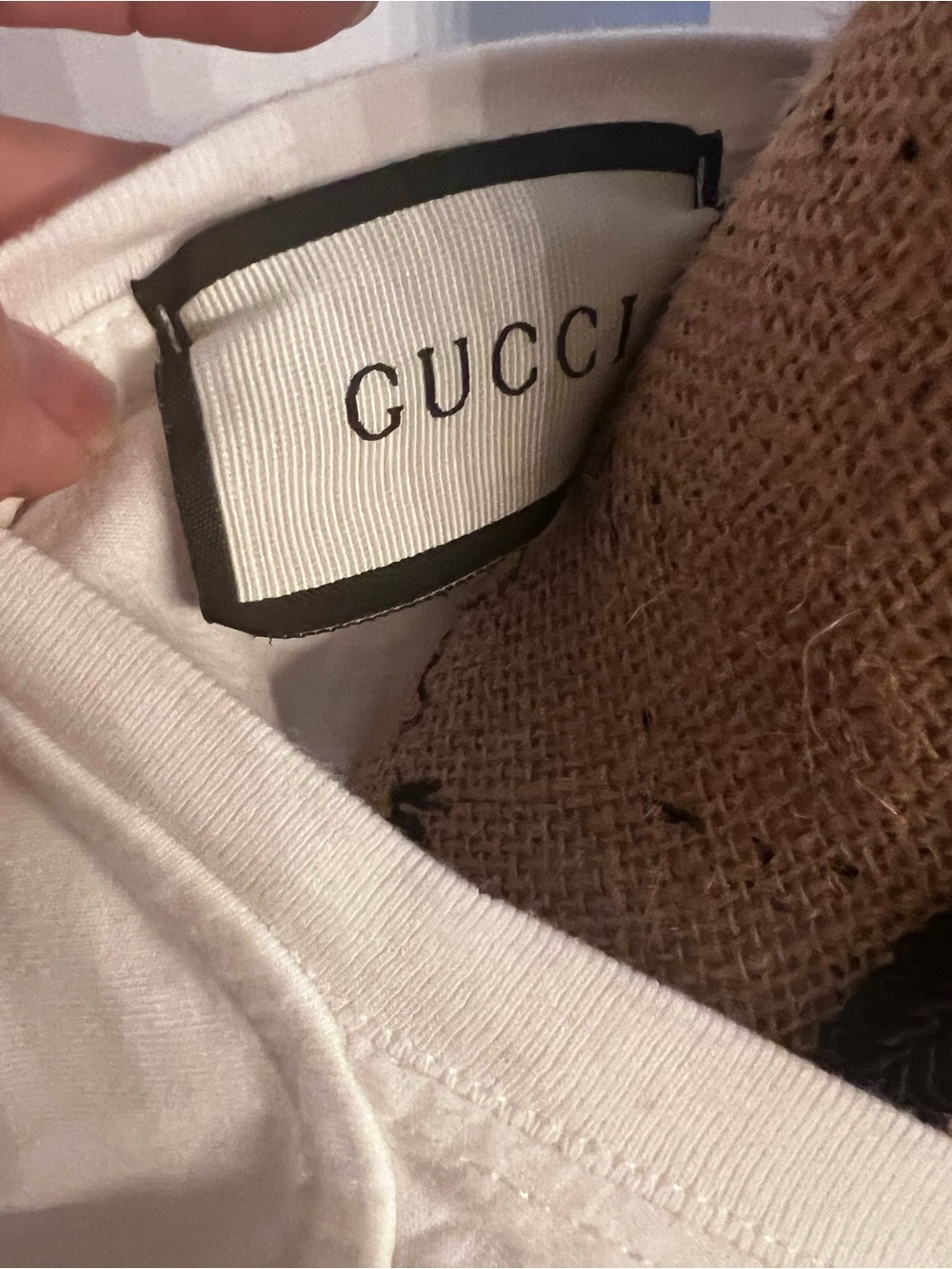 Gucci White Logo Cotton Tee - Picture 3 of 4